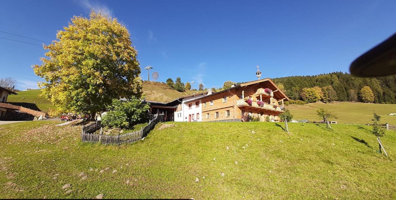 Bio-Bauernhof Hatzbauer Maria Alm am Steinernen Meer Luaran gambar